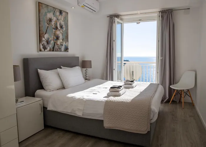 Apartment Luxeview2- Old Town View, 10Min To Town